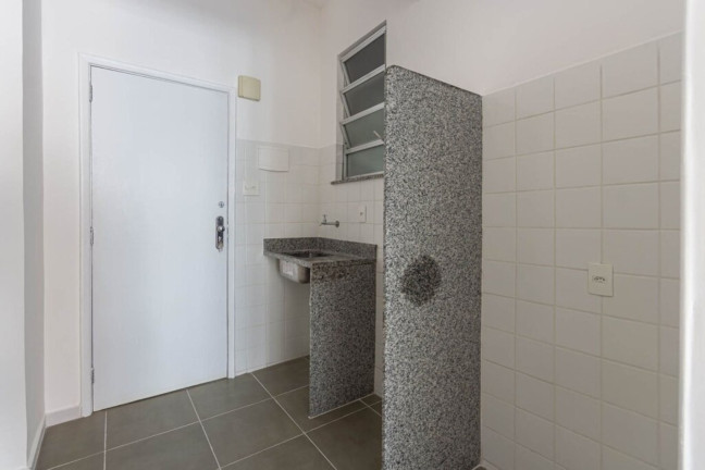 Imagem Imóvel com 1 Quarto à Venda, 30 m² em Copacabana - Rio De Janeiro