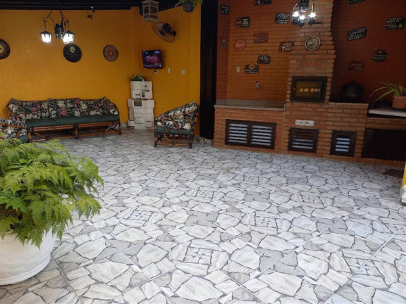 Imagem Casa com 5 Quartos à Venda, 450 m² em Balneário Flórida - Praia Grande Imagem Casa com 5 Quartos à Venda, 450 m² em Balneário Flórida - Praia Grande