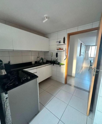 Imagem Apartamento com 3 Quartos à Venda, 130 m² em Casa Amarela - Recife