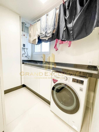 Imagem Apartamento com 3 Quartos à Venda, 126 m² em Centro - Balneário Camboriú