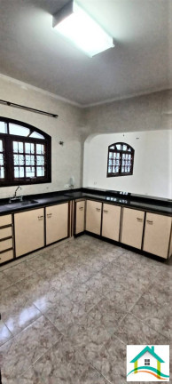 Imagem Sobrado com 3 Quartos à Venda, 235 m² em Jardim Las Vegas - Santo André Imagem Sobrado com 3 Quartos à Venda, 235 m² em Jardim Las Vegas - Santo André