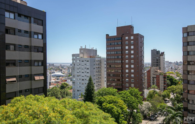 Imagem Apartamento com 3 Quartos à Venda, 243 m² em Rio Branco - Porto Alegre