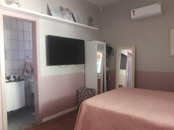 Imagem Casa com 4 Quartos à Venda, 367 m² em Itapuã - Salvador