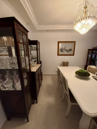 Imagem Imóvel com 3 Quartos à Venda, 176 m² em Pitangueiras - Guarujá Imagem Imóvel com 3 Quartos à Venda, 176 m² em Pitangueiras - Guarujá