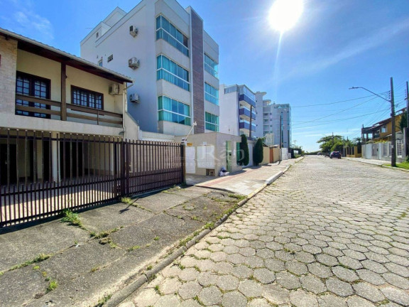 Terreno à Venda, 402 m² em Praia Brava - Itajaí