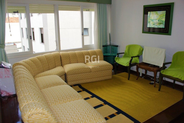 Imagem Imóvel com 3 Quartos à Venda, em Farroupilha - Porto Alegre Imagem Imóvel com 3 Quartos à Venda, em Farroupilha - Porto Alegre
