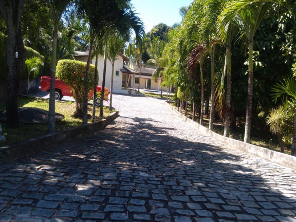 Imagem Casa com 7 Quartos à Venda, 800 m² em Portão - Lauro De Freitas
