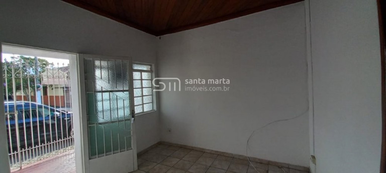 Casa com 3 Quartos à Venda, 100 m² em Centro - Lorena