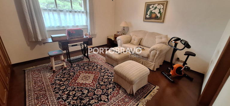 Imagem Casa com 4 Quartos à Venda, 231 m² em Alphaville - Santana De Parnaíba Imagem Casa com 4 Quartos à Venda, 231 m² em Alphaville - Santana De Parnaíba