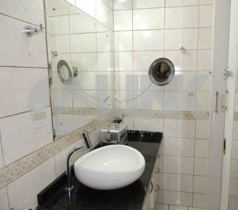 Imagem Casa com 3 Quartos à Venda, 300 m² em Chácara Das Pedras - Porto Alegre