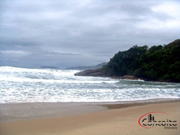 Imagem Casa com 4 Quartos para Temporada, 190 m² em Tenório - Ubatuba Imagem Casa com 4 Quartos para Temporada, 190 m² em Tenório - Ubatuba