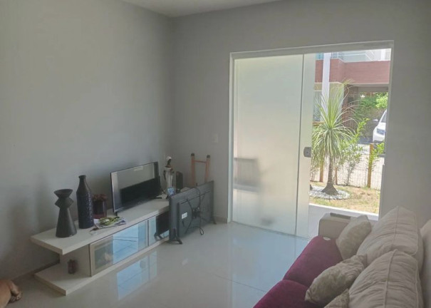Imagem Casa com 4 Quartos à Venda, 220 m² em Buraquinho - Lauro De Freitas