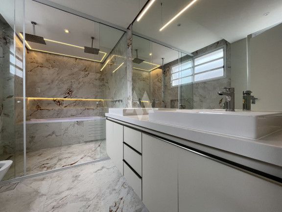 Foto do imóvel Apartamento com 4 Quartos à Venda, 305 m² em Boqueirão - Santos