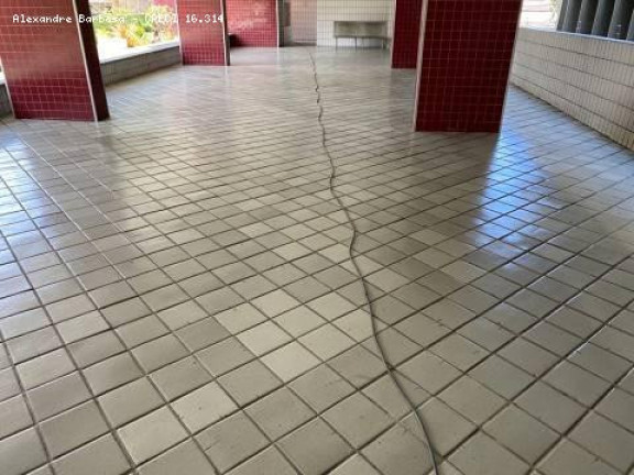 Imagem Apartamento com 4 Quartos à Venda, 162 m² em Espinheiro - Recife