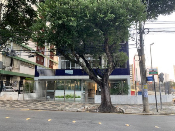 Imagem Imóvel com 4 Quartos à Venda, 250 m² em Campo Grande - Salvador Imagem Imóvel com 4 Quartos à Venda, 250 m² em Campo Grande - Salvador