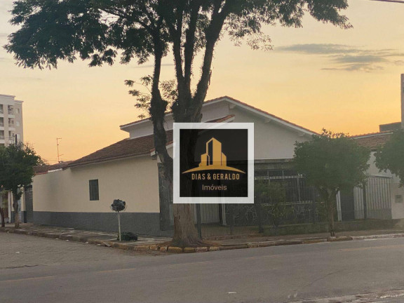 Casa com 3 Quartos à Venda, 191 m² em Jardim Santa Maria - Jacareí