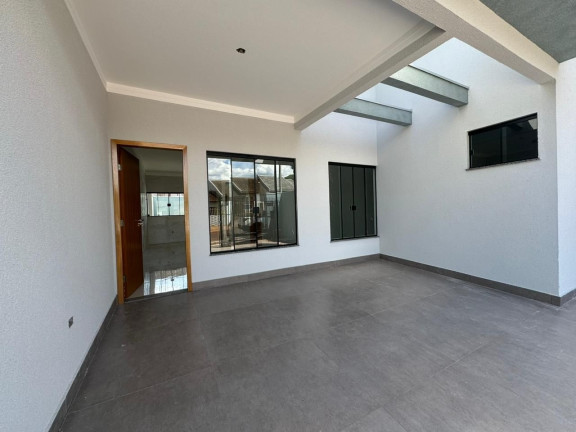 Imagem Casa com 3 Quartos à Venda, 75 m² em Parque Residencial Aeroporto - Maringa