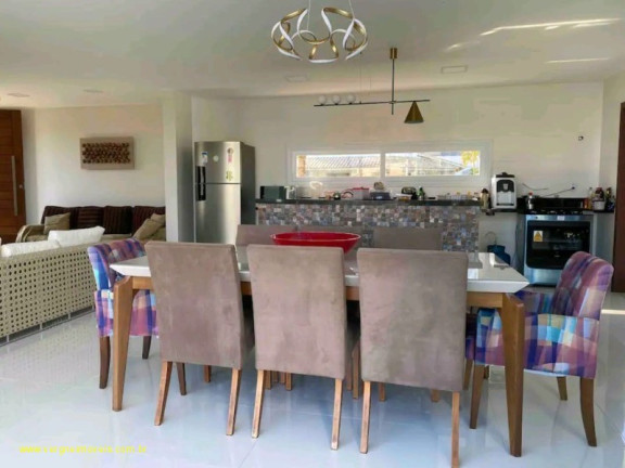 Imagem Casa com 5 Quartos à Venda, 330 m² em Centro - Camaçari