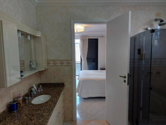 Imagem Sobrado com 3 Quartos à Venda, 366 m² em Guabirotuba - Curitiba Imagem Sobrado com 3 Quartos à Venda, 366 m² em Guabirotuba - Curitiba
