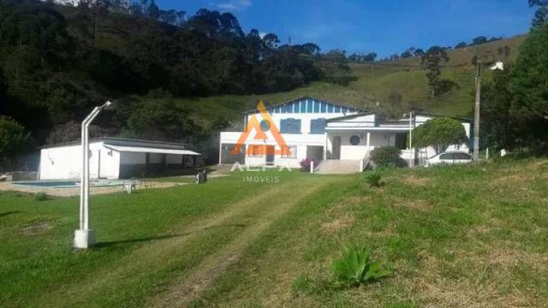 Imagem Chácara com 3 Quartos à Venda, 7 m² Imagem Chácara com 3 Quartos à Venda, 7 m²
