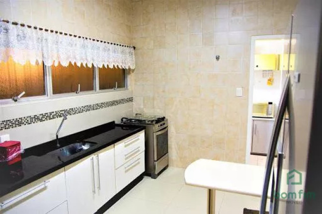 Imagem Casa com 4 Quartos à Venda, 298 m² em Espírito Santo - Porto Alegre