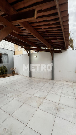 Imagem Casa com 3 Quartos para Alugar, 140 m² em Km 2 - Petrolina