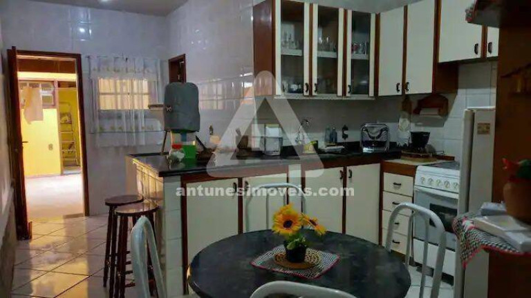 Imagem Casa com 2 Quartos à Venda, 160 m² em Jardim Excelsior - Cabo Frio