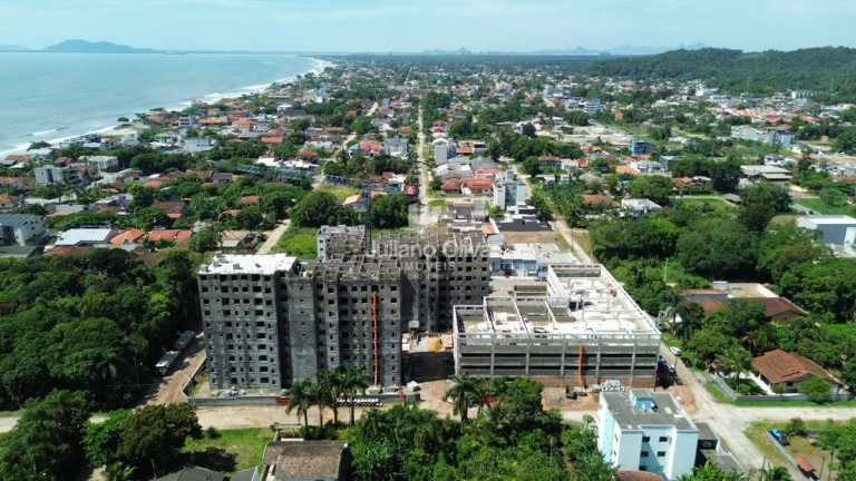 Imagem Casa com 6 Quartos à Venda, 150 m² em Centro - Itapoá Imagem Casa com 6 Quartos à Venda, 150 m² em Centro - Itapoá
