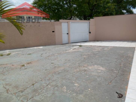Casa com 3 Quartos para Alugar, 780 m² em Jardim Samambaia - Jundiaí