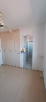 Imagem Casa com 3 Quartos para Alugar,  em Barueri