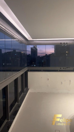 Imagem Imóvel com 3 Quartos à Venda, 100 m² em Santa Lúcia - Vitória Imagem Imóvel com 3 Quartos à Venda, 100 m² em Santa Lúcia - Vitória