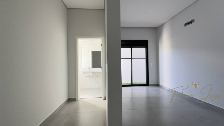 Imagem Casa com 3 Quartos à Venda, 300 m² em Jardim São Marcos - Valinhos Imagem Casa com 3 Quartos à Venda, 300 m² em Jardim São Marcos - Valinhos