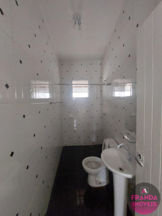 Imagem Casa com 2 Quartos para Alugar, 50 m² em Centro - Ubatuba Imagem Casa com 2 Quartos para Alugar, 50 m² em Centro - Ubatuba
