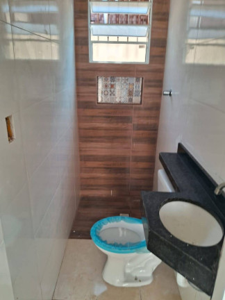 Imagem Casa com 3 Quartos para Alugar, em Maracanã - Praia Grande Imagem Casa com 3 Quartos para Alugar, em Maracanã - Praia Grande