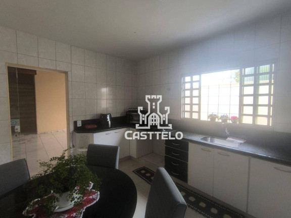 Imagem Casa com 3 Quartos à Venda, 260 m² em Jardim Acapulco - Londrina