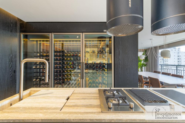 Apartamento com 2 Quartos à Venda, 171 m² em Moema - São Paulo