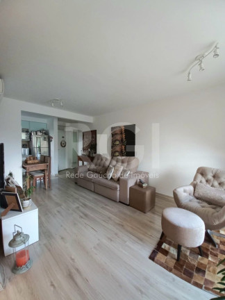 Imagem Apartamento com 3 Quartos à Venda, 131 m² em Morro Santana - Porto Alegre