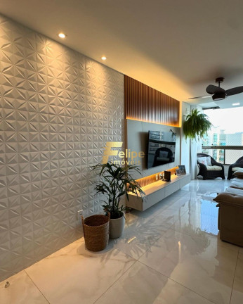 Imagem Imóvel com 3 Quartos à Venda, 120 m² em Praia Da Costa - Vila Velha Imagem Imóvel com 3 Quartos à Venda, 120 m² em Praia Da Costa - Vila Velha
