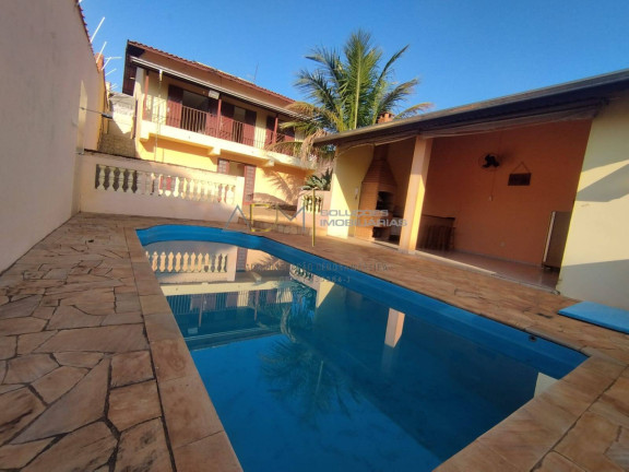 Casa com 3 Quartos à Venda, 400 m² em Vila Maria - Botucatu