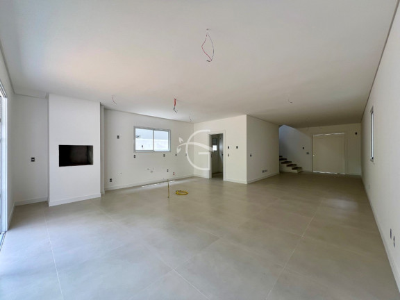 Imagem Sobrado com 4 Quartos à Venda, 367 m² em América - Joinville Imagem Sobrado com 4 Quartos à Venda, 367 m² em América - Joinville