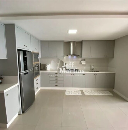 Imagem Casa com 3 Quartos à Venda, 187 m² em Praia Dos Amores - Balneário Camboriú
