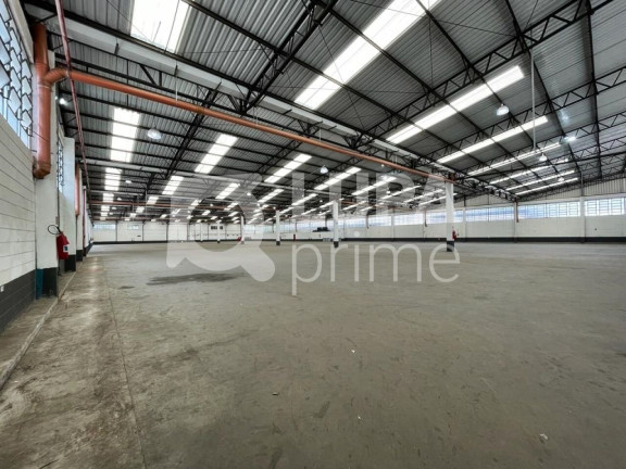 Imóvel Comercial para Alugar, 5.500 m² em Cumbica - Guarulhos