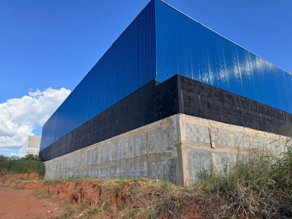 Galpão à Venda, 1.000 m² em Distrito Industrial - Leme