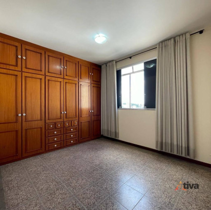 Imagem Apartamento com 2 Quartos à Venda, 120 m²