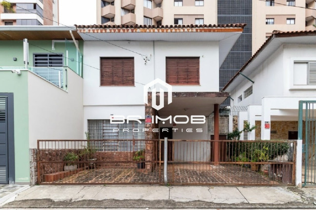Casa com 3 Quartos à Venda, 196 m² em Indianópolis - São Paulo