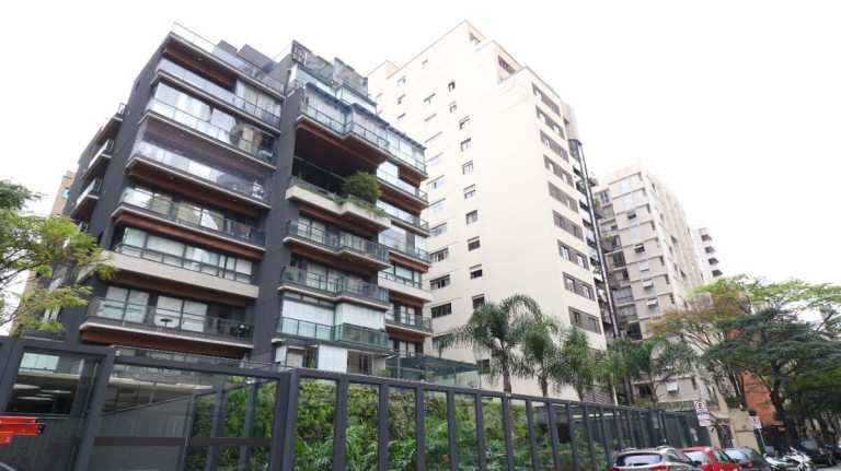Imagem Apartamento com 2 Quartos à Venda, 110 m² em Itaim Bibi - São Paulo