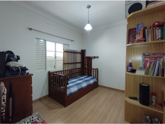 Imagem Casa com 4 Quartos à Venda, 284 m² em Vila Bressani - Paulínia