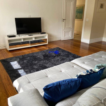 Imagem Casa com 5 Quartos à Venda, 1.800 m² em Barra Da Tijuca - Rio De Janeiro Imagem Casa com 5 Quartos à Venda, 1.800 m² em Barra Da Tijuca - Rio De Janeiro