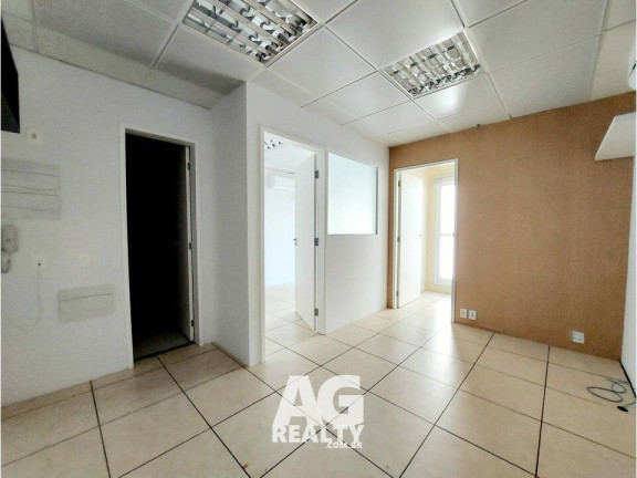 Sala Comercial à Venda, 34 m² em Santana - São Paulo