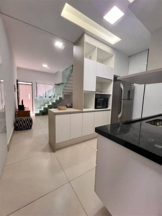 Imagem Sobrado com 2 Quartos à Venda, 60 m² em Maracanã - Praia Grande
